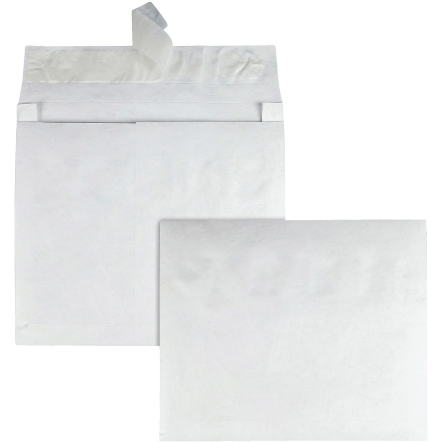 Survivor® 10 x 13 x 2 DuPont Tyvek Expansion Mailers with Self-Seal Closure, White, 18 lb, Moisture Resistant, 100 / Carton, QUAR4430