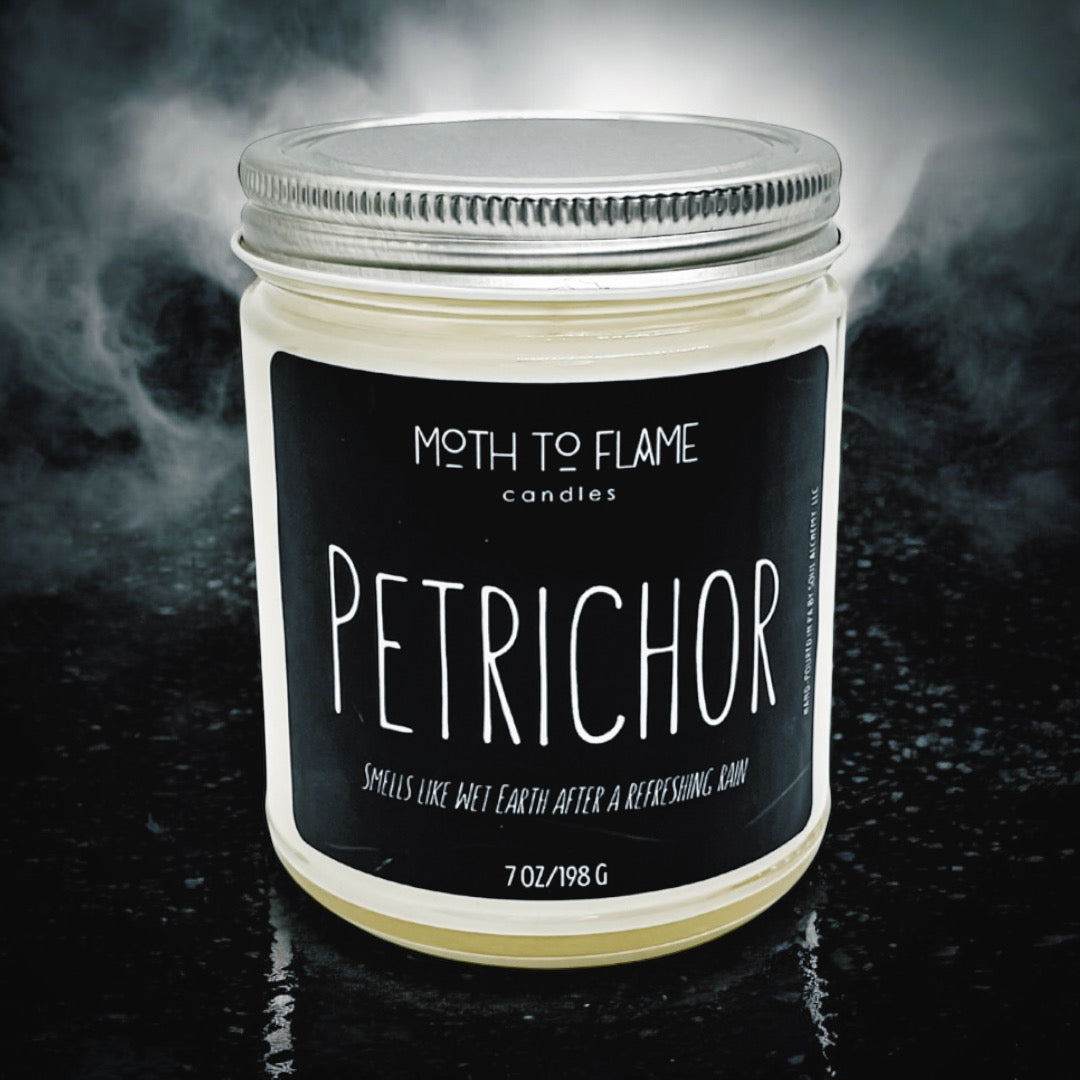 Petrichor – Grounding Earth-Scented Candle (7 oz)