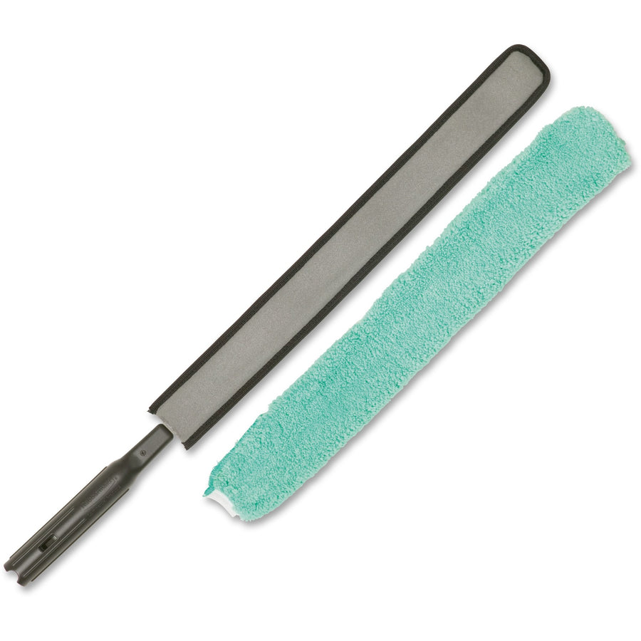 Rubbermaid Commercial HYGEN Quick-Connect Flexible Dusting Wand, 3.3" x 1.5", Black, MicroFiber, Lightweight, RCPQ85000BK