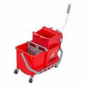 Unger Dual Compartment Mop Buckets, Red, 1 / Carton, UNGCOMSR