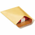 Universal Mailer, Golden Yellow Kraft, 25 / Carton, UNV4087879