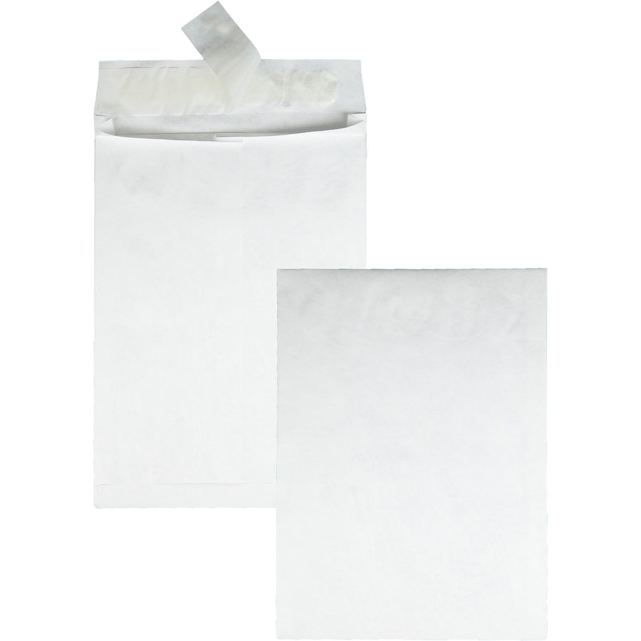 Survivor® 10 x 13 x 1-1/2 DuPont Tyvek Expansion Mailers with Self-Seal Closure, White, 18 lb, Moisture Resistant, 100 / Carton, QUAR4200