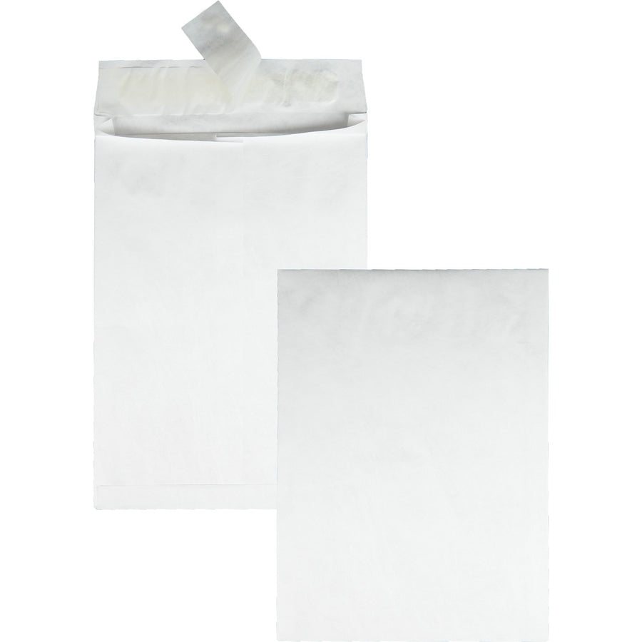Survivor® 10 x 13 x 1-1/2 DuPont Tyvek Expansion Mailers with Self-Seal Envelopes, White, 14 lb, Moisture Resistant, 100 / Carton, QUAR4500